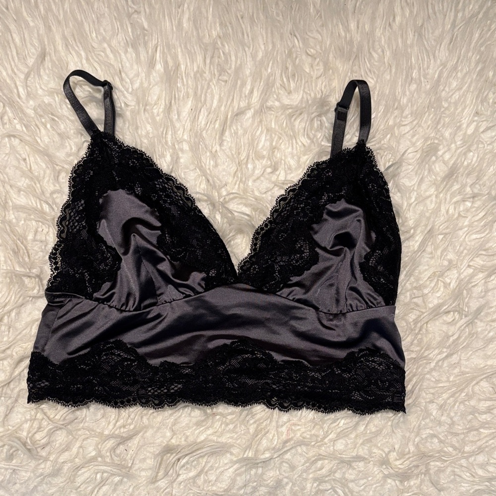 Elegant Skims Black Lace swim bikini top